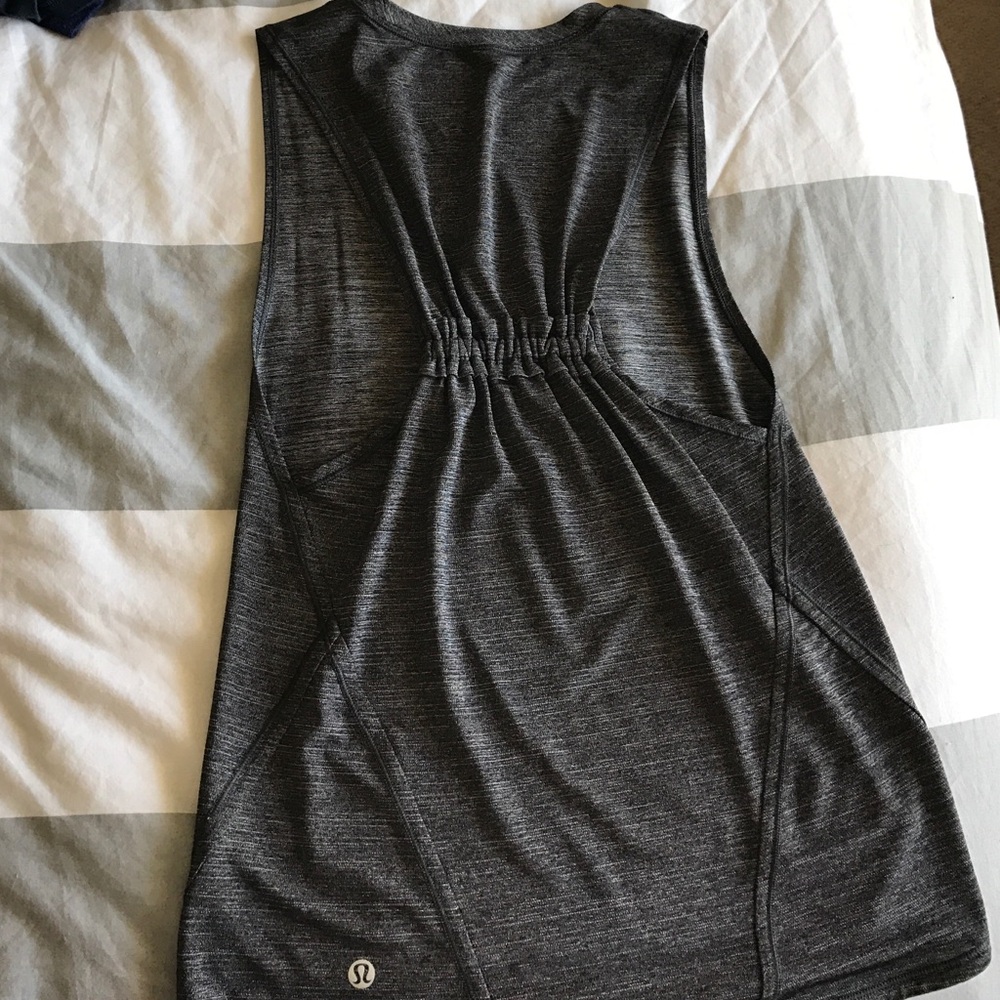 lululemon athletica Gray Muscle Tee
